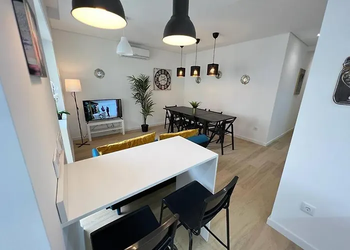 Heart Of The 10 ! Apartman